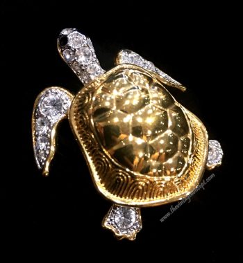 London Collection Crystal Turtle Brooch (SOLD) - The Vintage Concept