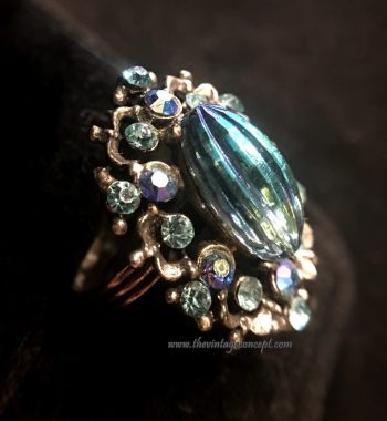 Vintage Signed Florenza Custom Fashion Peacock Rhinestone Ring (SOLD) - The Vintage Concept