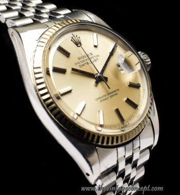 Rolex Datejust Silver Dial Rainbow Index 1601 (SOLD) - The Vintage Concept