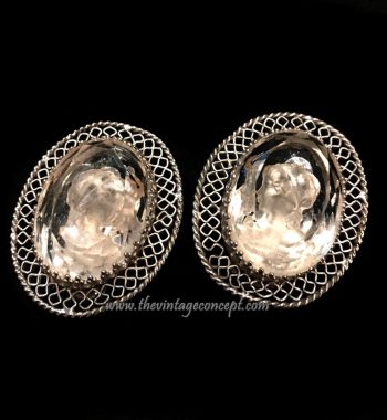 1950's Reverse Carved Glass Cameo Clip Earrings (SOLD) - The Vintage Concept
