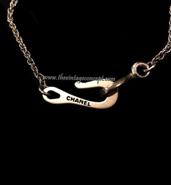 Chanel Small Pendant Short Necklace 99A (SOLD) - The Vintage Concept