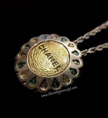 Chanel Small Pendant Short Necklace 99A (SOLD) - The Vintage Concept
