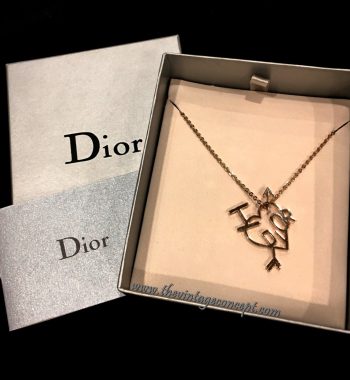 Dior Gold Tone Heart & Arrow Short Necklace (Gift Box Set) - The Vintage Concept