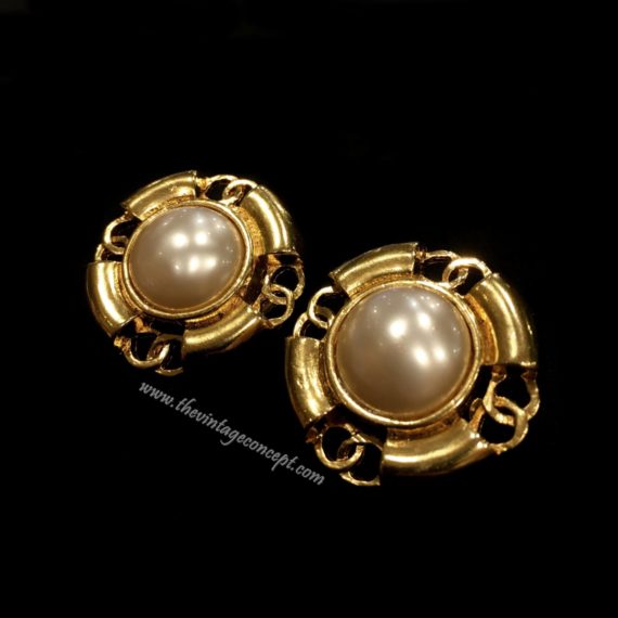 Chanel Gold Tone Faux Pearl with 4 Logo Clip Earring (SOLD) - The Vintage Concept