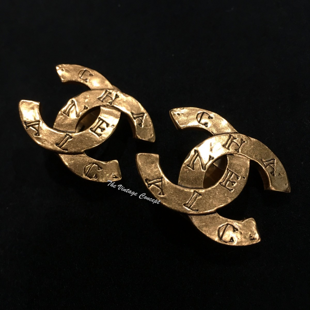 Chanel Gold Tone 31 Rue Cambon Clip Earring 99A (SOLD) - The