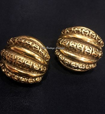 Chanel Gold Tone Pumpkin Shape Clip Earrings from 80's - The Vintage Concept