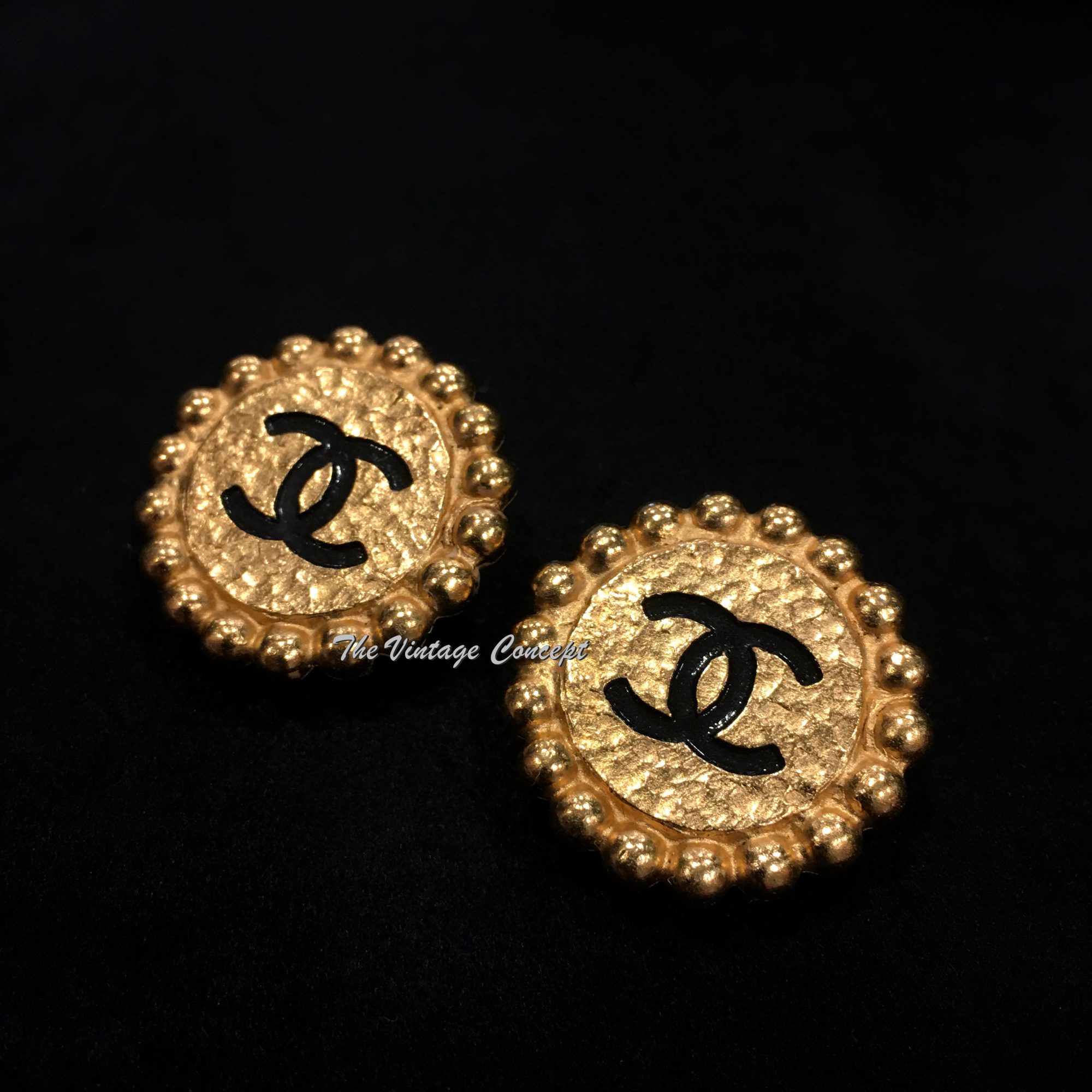 Chanel Gold Tone w/ Black Logo Clip Earrings 95A (SOLD) - The Vintage Concept