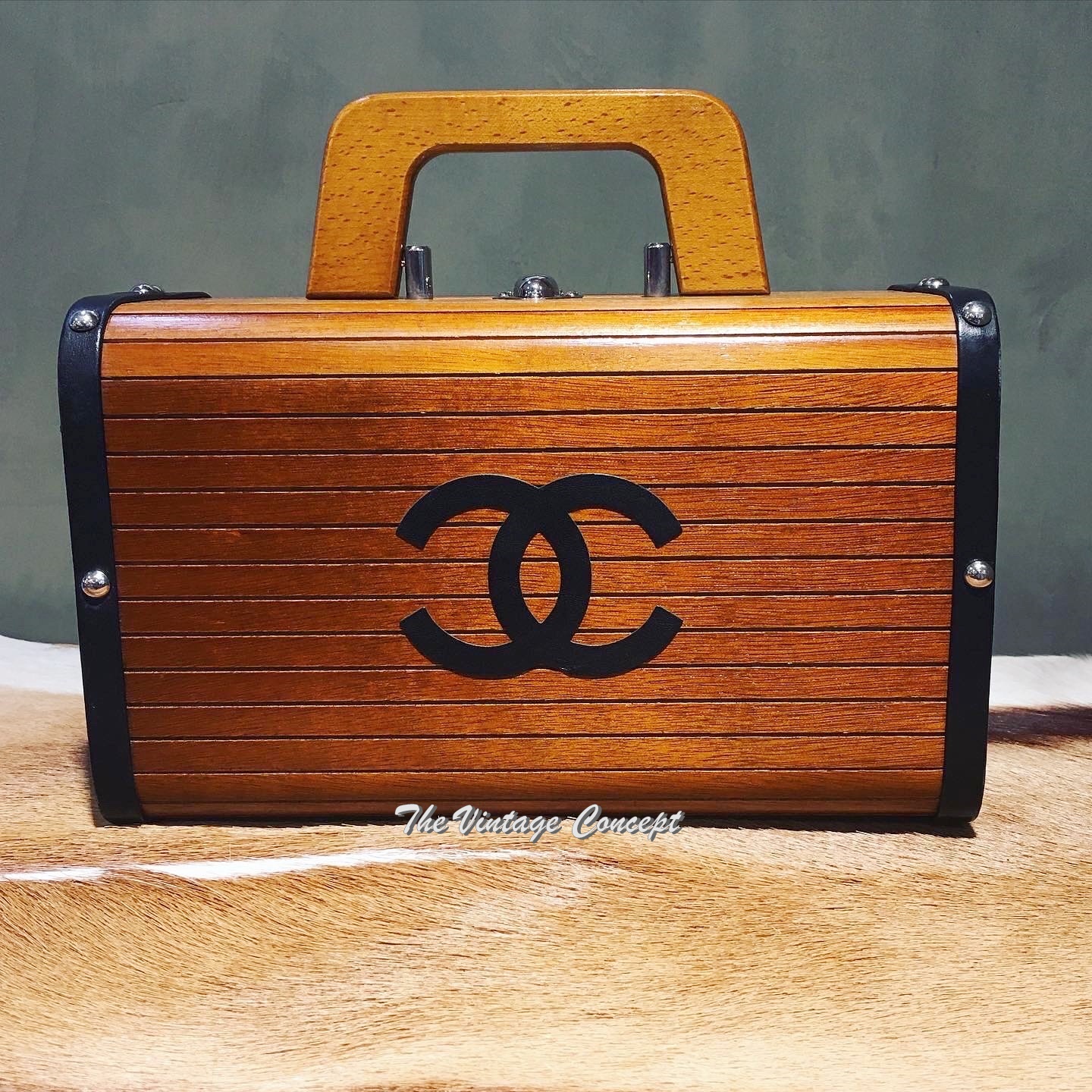 Vintage Chanel Brown Wooden Trunk Cruise Handbag Limited to 100