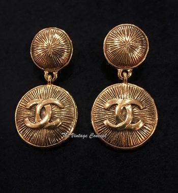 Chanel Gold Tone Round Shape Dangle Clip Earrings from 80's - The Vintage Concept