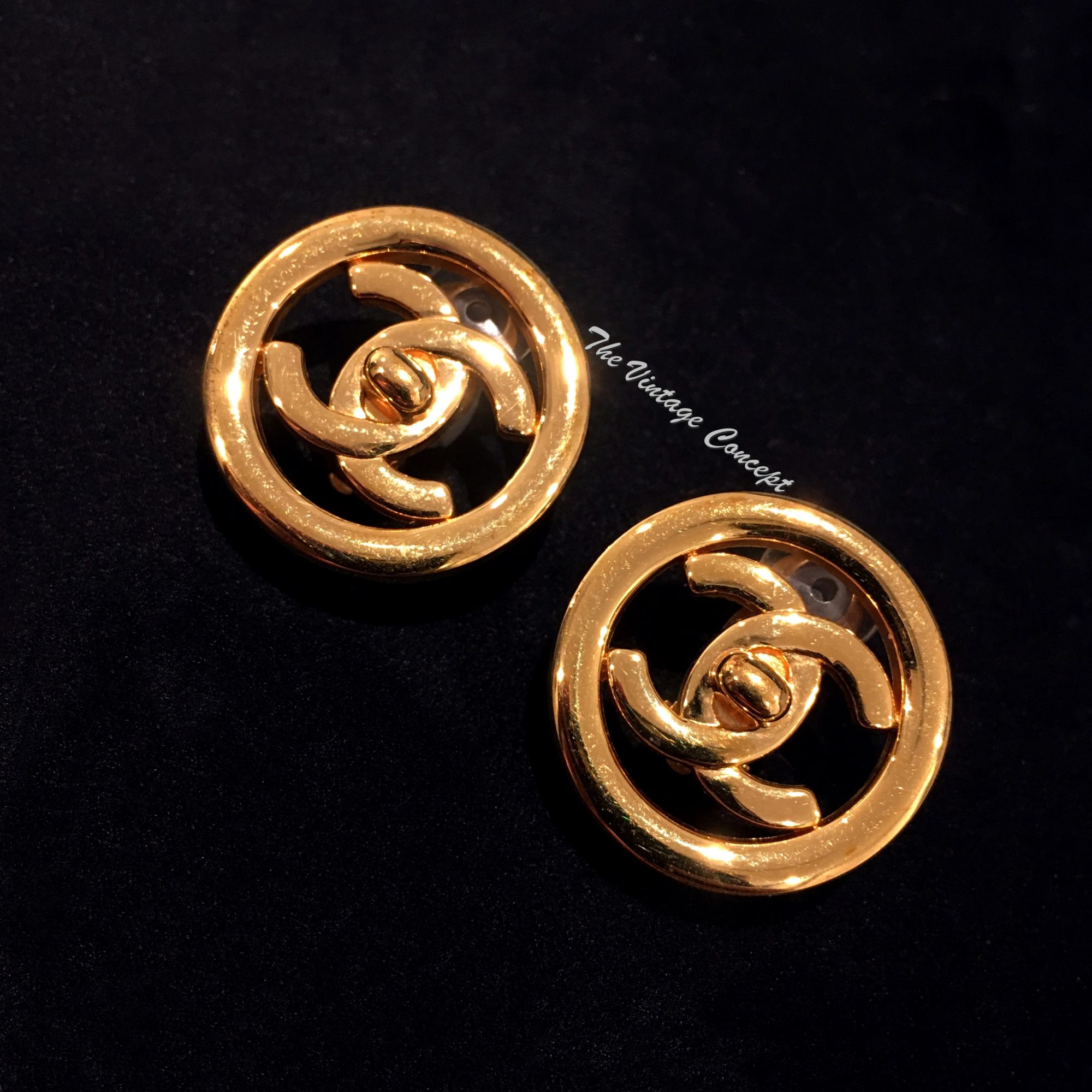 Chanel Gold Tone Turn Lock Clip Earrings 97P - The Vintage Concept