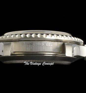 Rolex Steel Submariner Date Creamy 16610 - The Vintage Concept