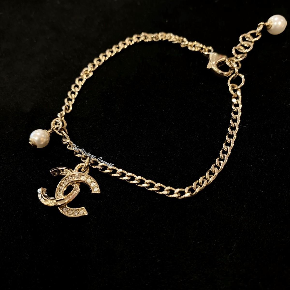 Chanel NEW Gold Tone CC Logo Faux Pearl Bracelet C21K