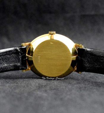 Piaget 18K Yellow Gold Oval Lady Onyx & Diamond Dial 9822 Manual Wind Watch - The Vintage Concept