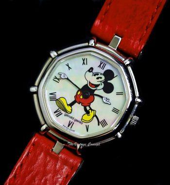 Gerald Genta Disney Mickey Mouse Mother of Pearl Dial 2850 Quartz (Full Set)